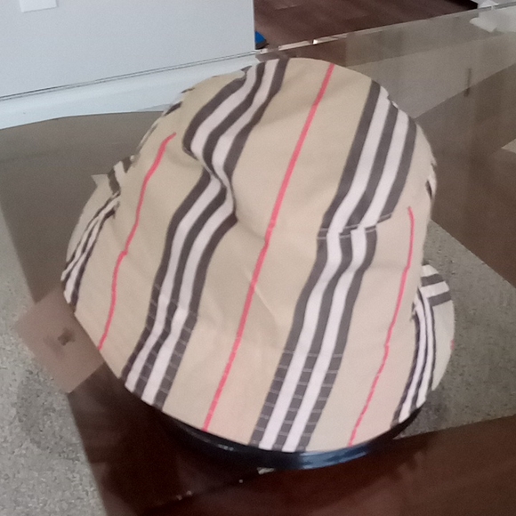 SOLD!!!!!! - Picture 4 of 4